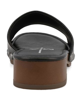 Women's Xonia Studded Round Toe Sandals