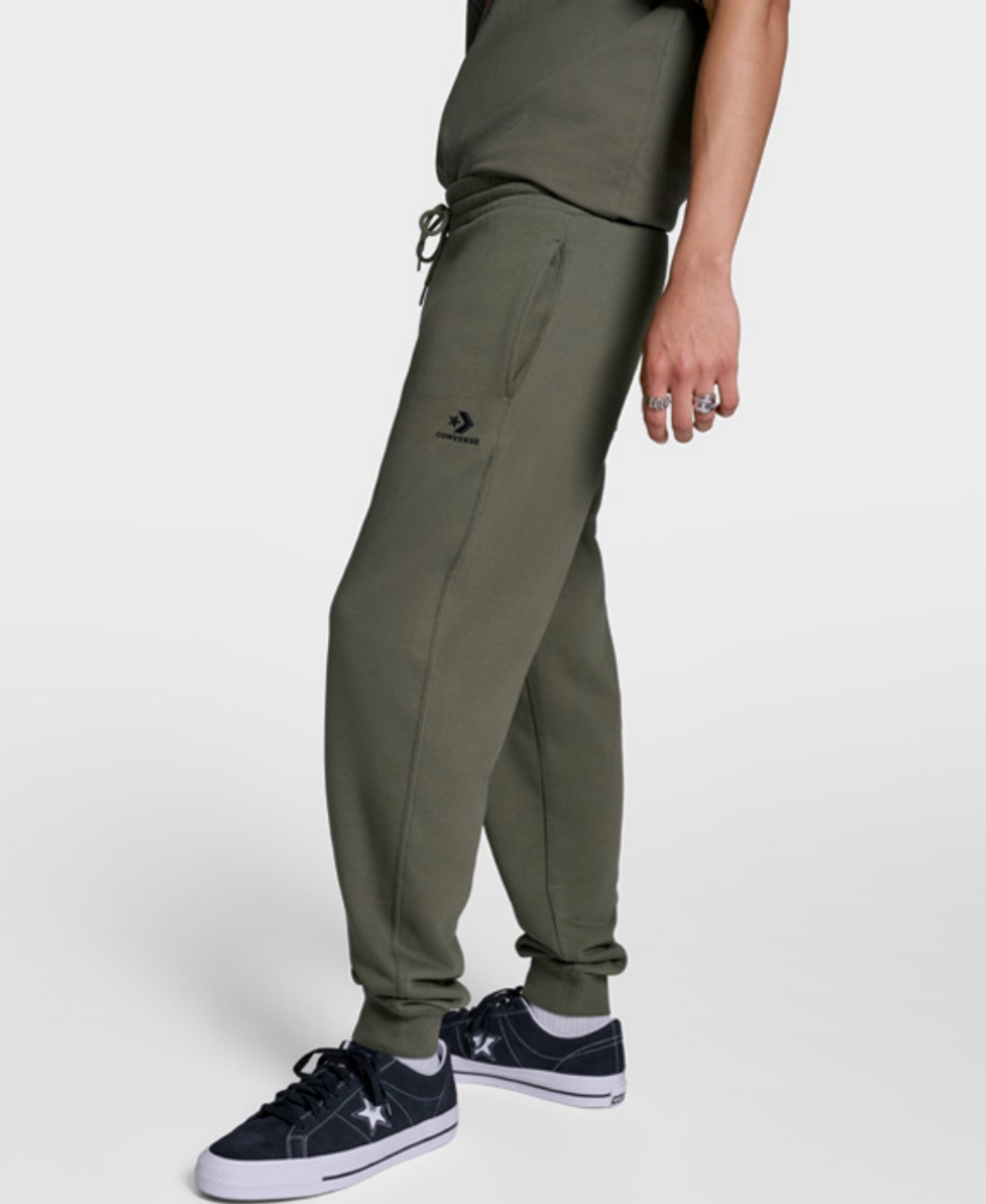 Converse Men's Standard Fit Star Chevron Joggers In Green