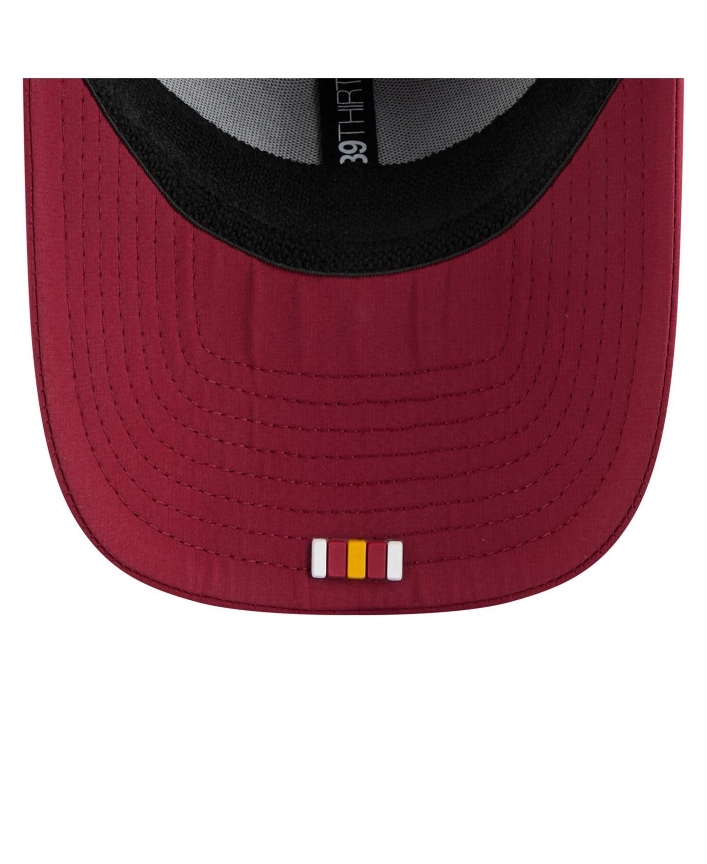 Мужская кепка New Era Burgundy Washington Commanders 2025 Sideline 39THIRTY Flex Hat — фото 3