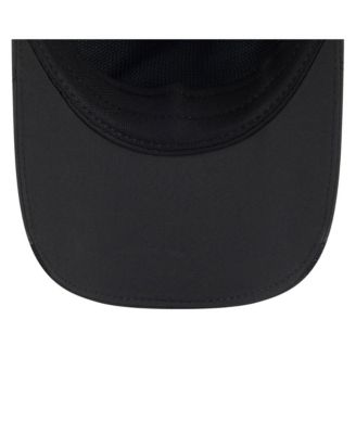 Men's Black Atlanta Falcons 2025 Sideline Runner Adjustable Hat