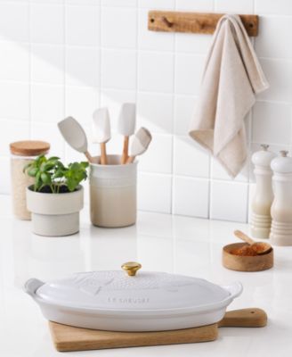 Stoneware Heritage 1.7-Quart Fish Baker with Cover