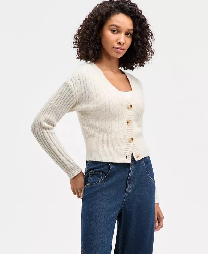 Juniors' Cable-Knit V-Neck Cropped Cardigan