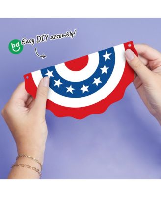 Stars & Stripes Patriotic Garland Banner, 30 Feet of Cord, 15 Shaped Pieces