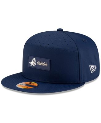 New Era - Men's Navy Dallas Cowboys 2025 Sideline Throwback Split Panel 9FIFTY Snapback Hat
