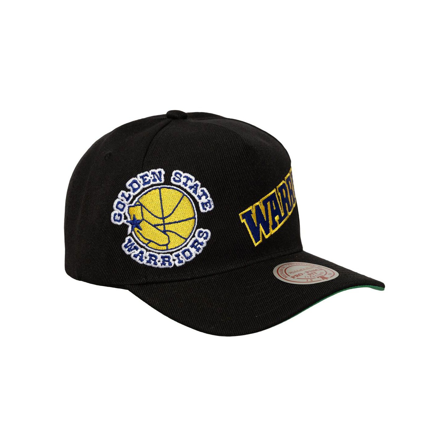 Мужская кепка Mitchell & Ness Mitchell Ness Black Golden State Warriors Busted Logo Wordmark Wrap-Around Pro Pinch Adjustable Hat — фото 2