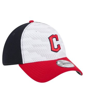 Men's Navy/Red Cleveland Guardians 2025 MLB Clubhouse 39THIRTY Flex Hat