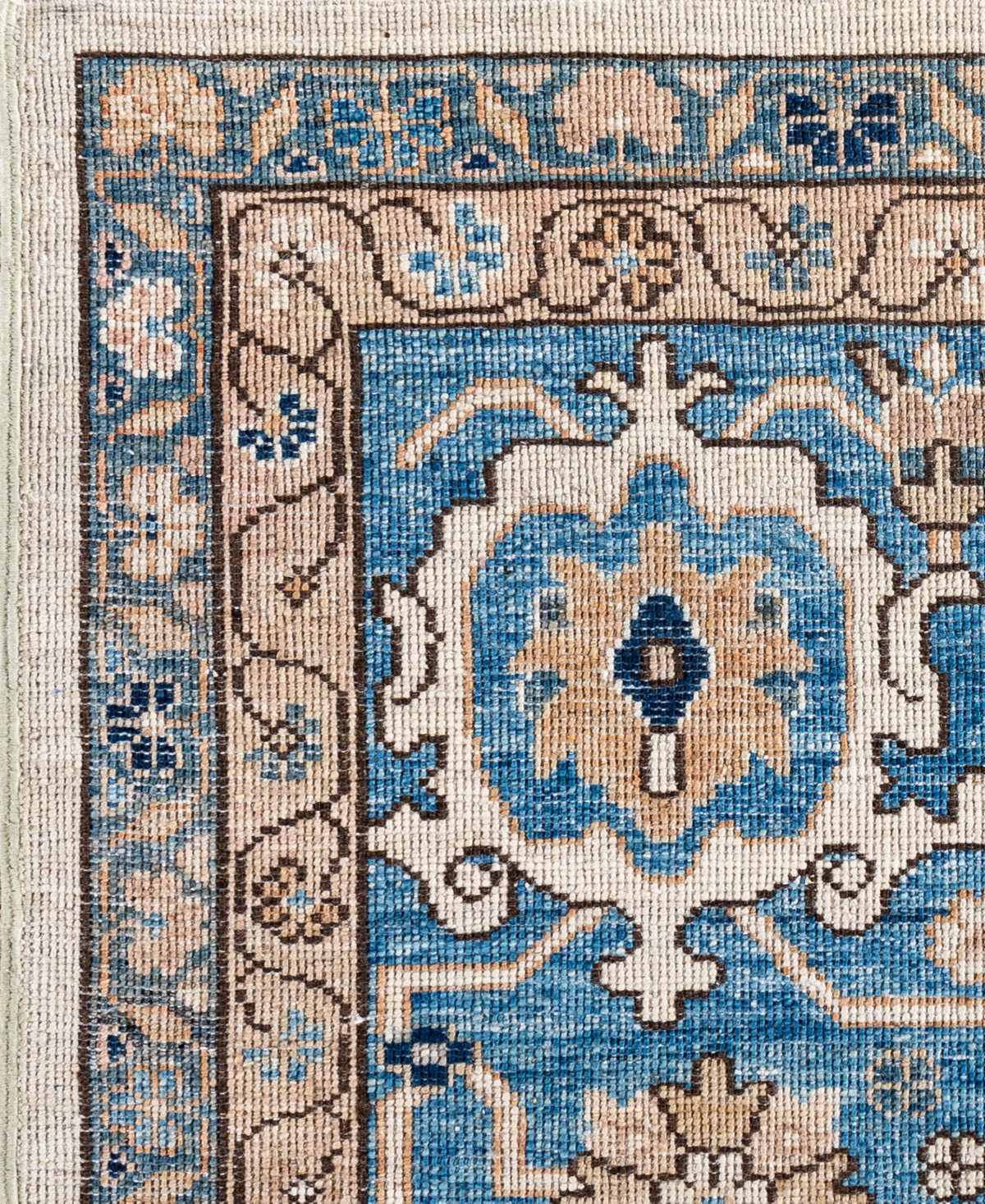 Adorn Hand Woven Rugs Serapi M0103-186 9'x11'10" Area Rug In White
