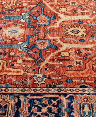 Serapi M0103-302 4'2"x5'10" Area Rug