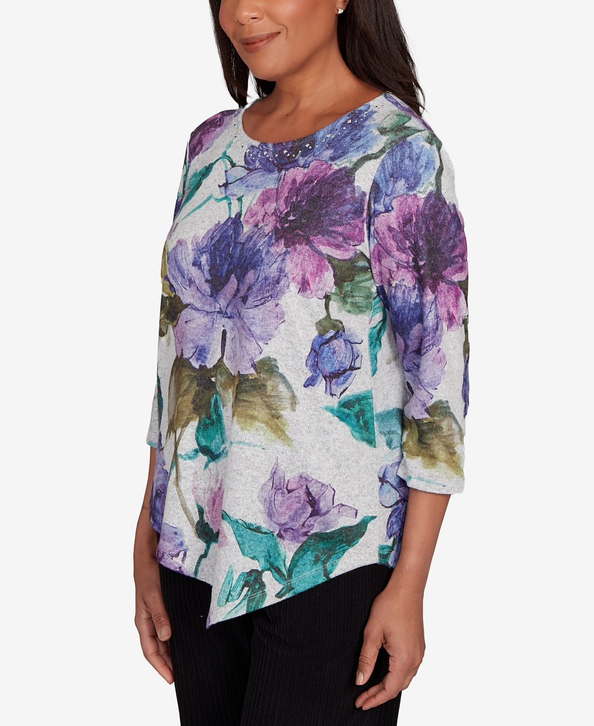 Alfred Dunner Petite Lake Champlain Asymmetrical Watercolor Flower Top In Multi