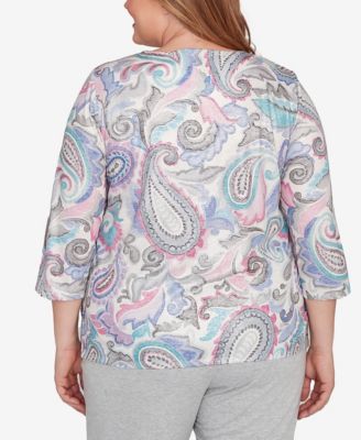 Plus Size Casual Vibe Pleated Paisley Crew Neck Top