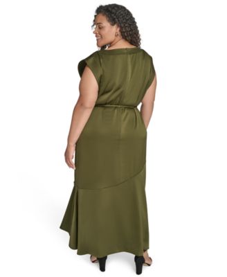 Plus Size Cap Sleeve Midi Dress
