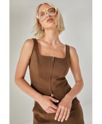 Women's Zip Front Sleeveless Tailored Top