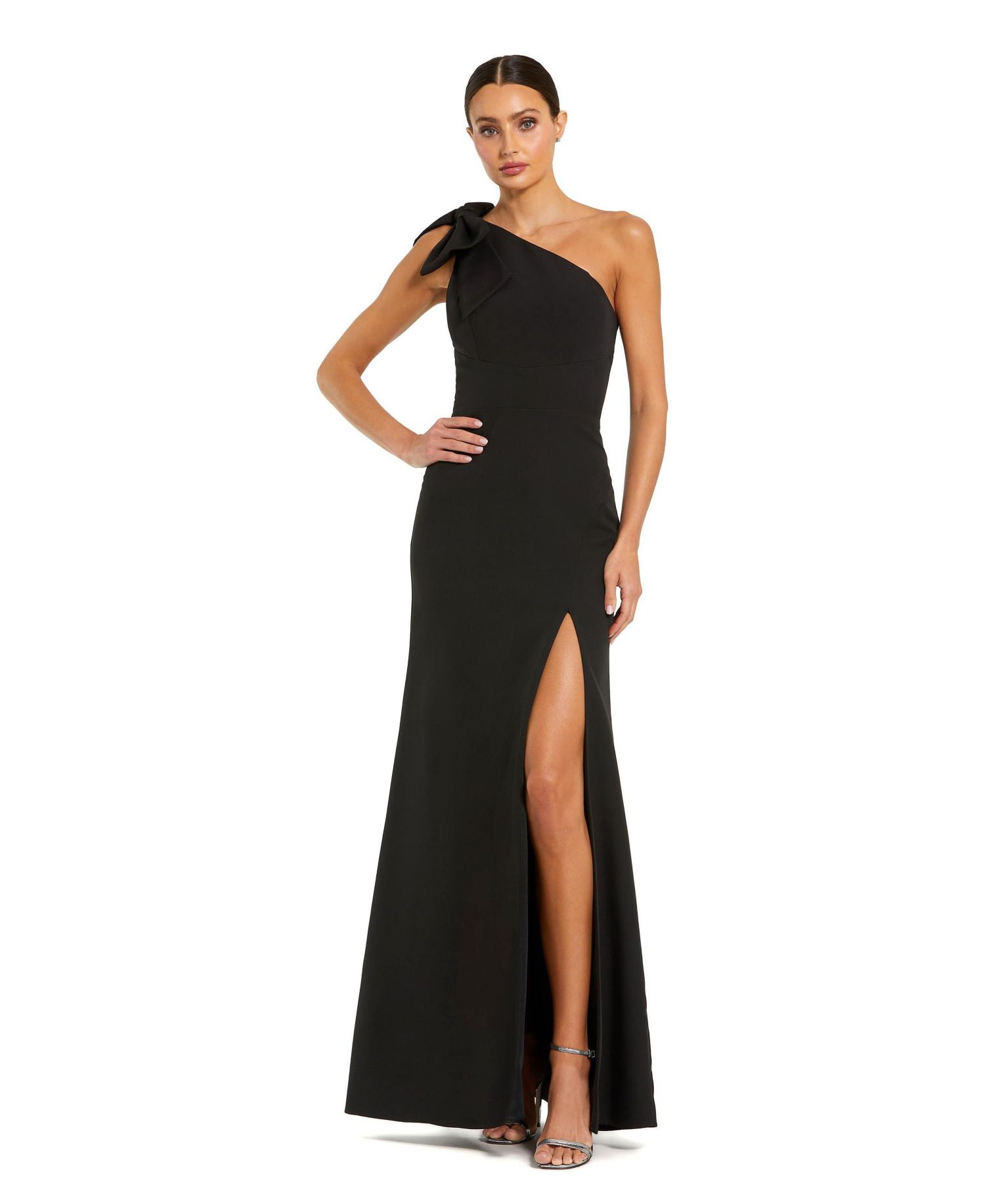 Women's Crepe One Shoulder Fitted Gown With Bow