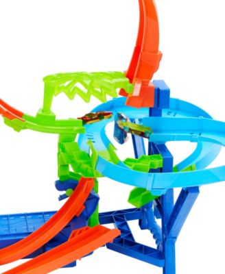 Stunt Tracks Mid-Air Crash Playset and Car