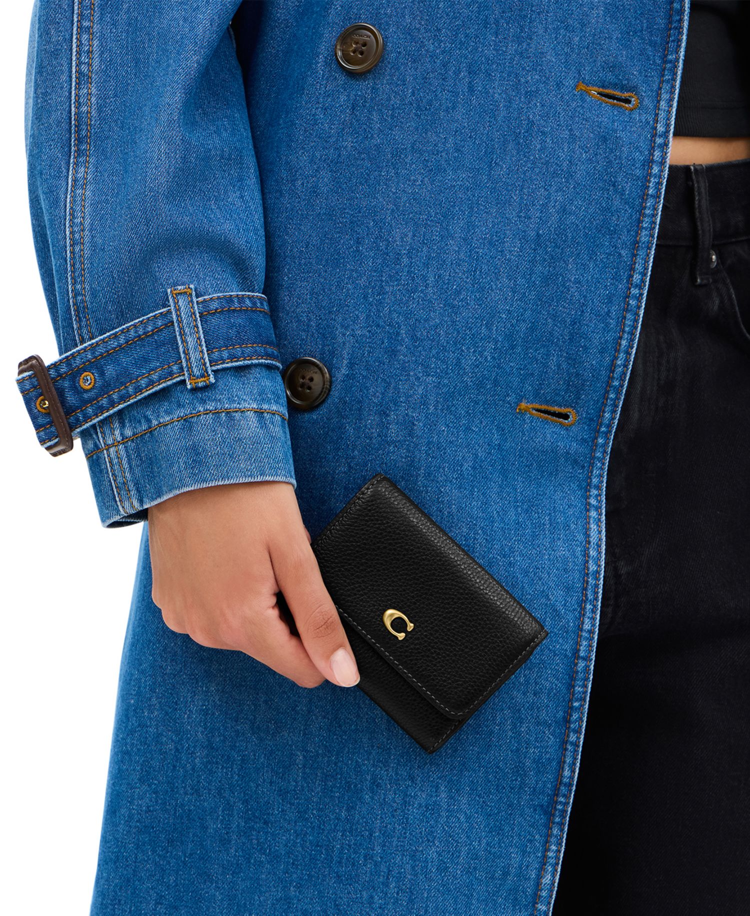 Essential Pebble Leather Flap Card Case