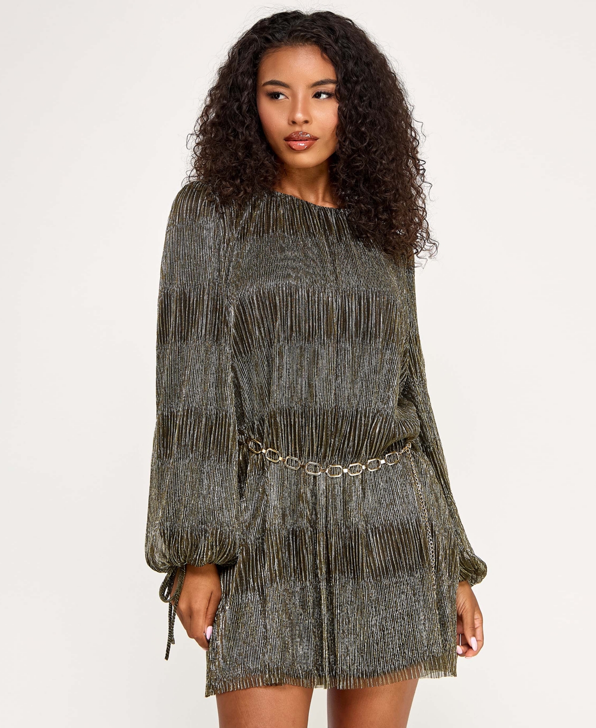 Seni & Cade Juniors' Metallic Pleated Knit Trapeze Belt Dress In Gray