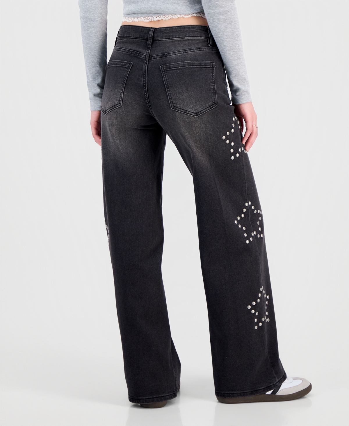 Madden Girl Juniors' 90s Wide-Leg Star Studded Jeans