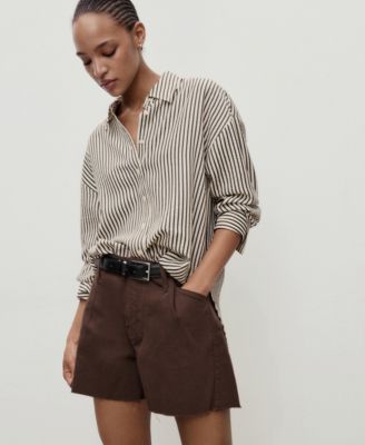 Women's Frayed Hem and Pleats Denim Shorts