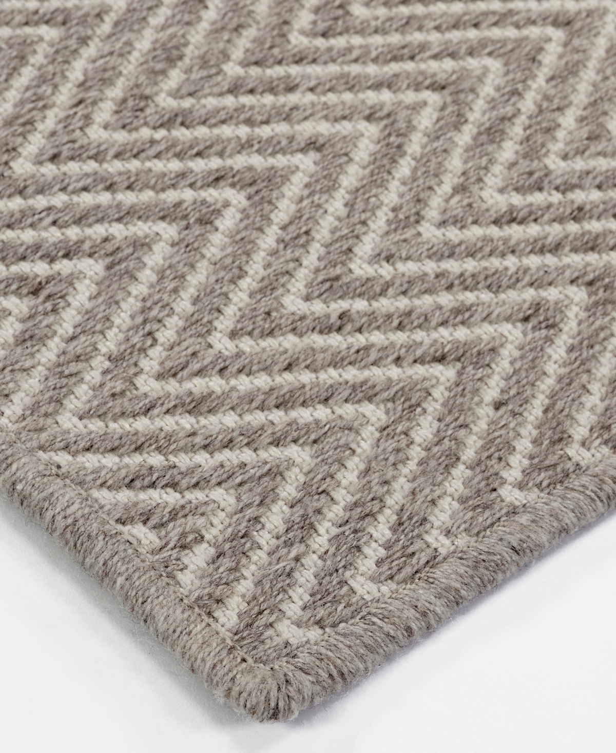 Dalyn Provo Pv2 2'x3' Area Rug In Multi