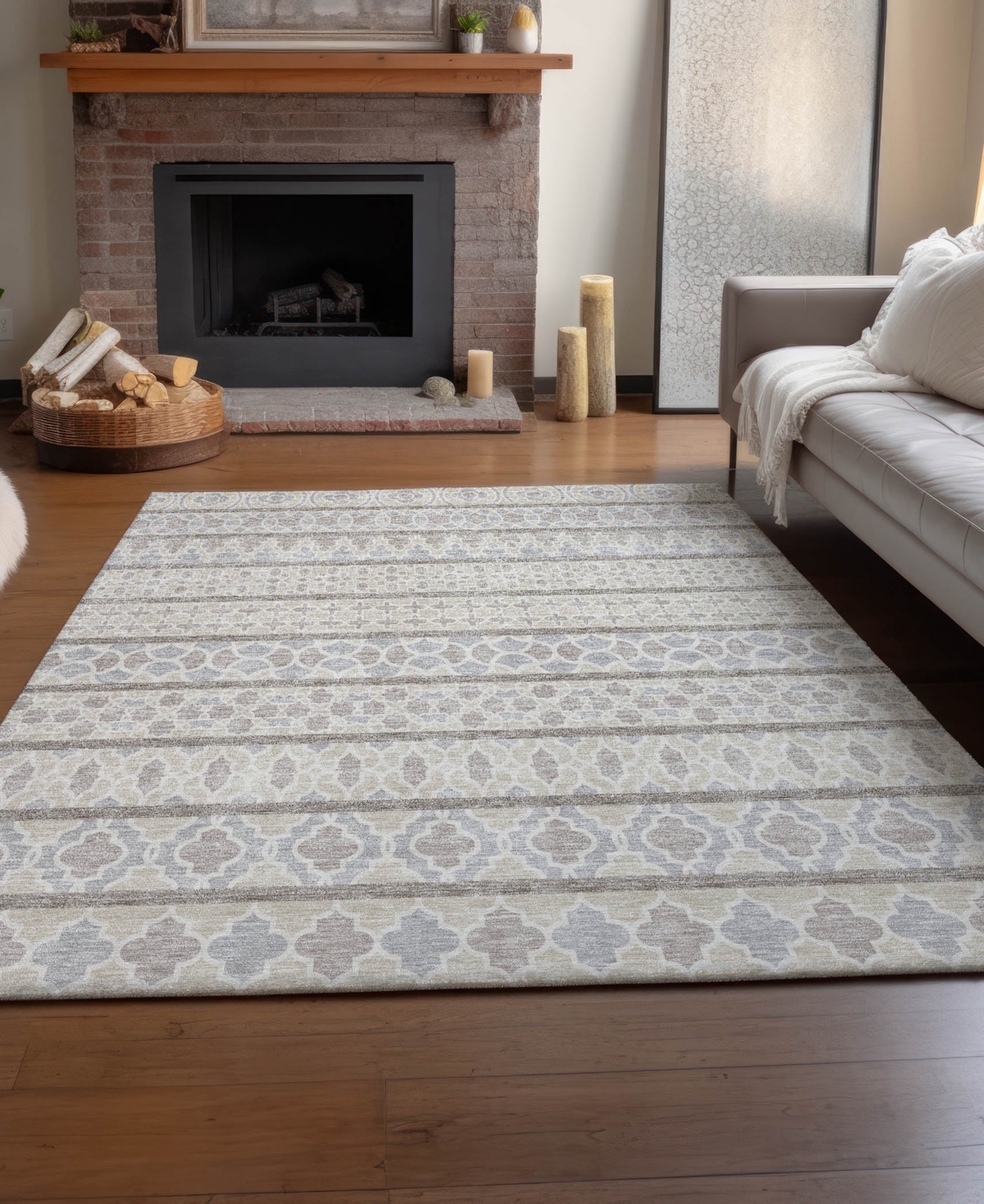Dalyn Neo No5 2'6"x3'10" Area Rug In White