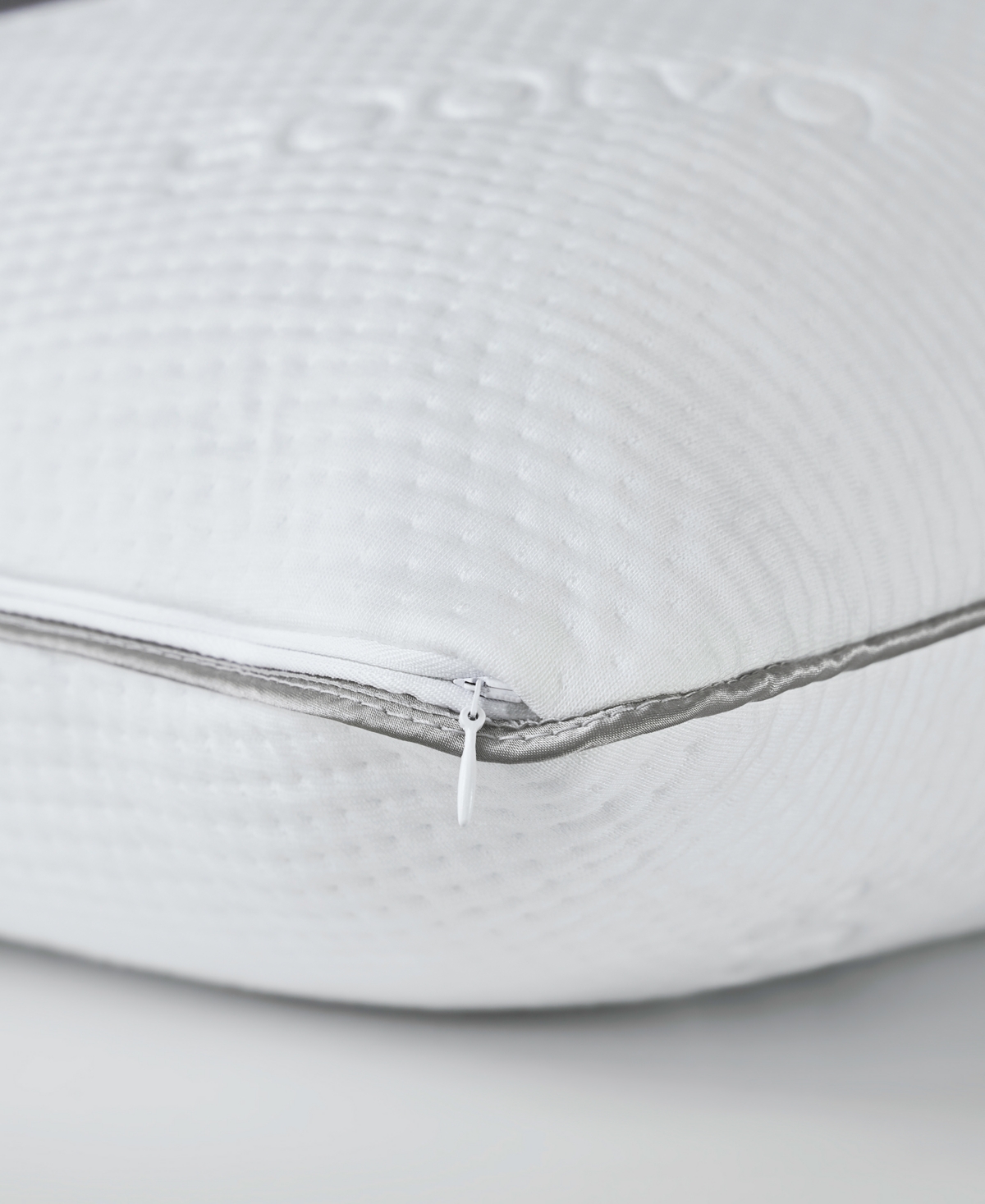 Saatva Cloud Memory Foam 2-Pack Pillow