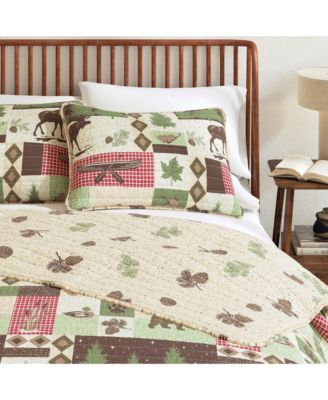 Wildlife Patchwork Microfiber Quilt Set With Shams