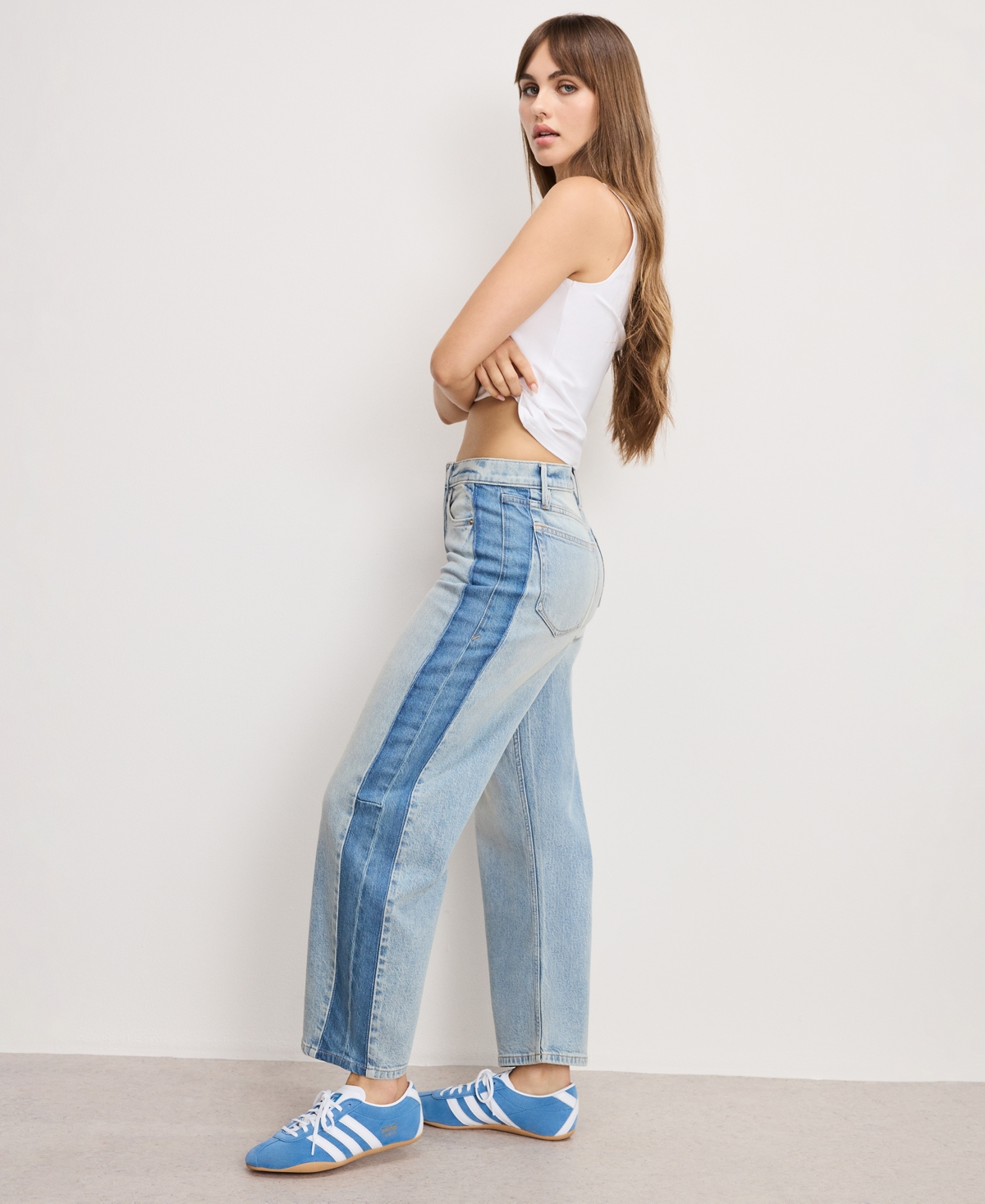 Good American Women's Mid Rise Barrel Jeans In Blue