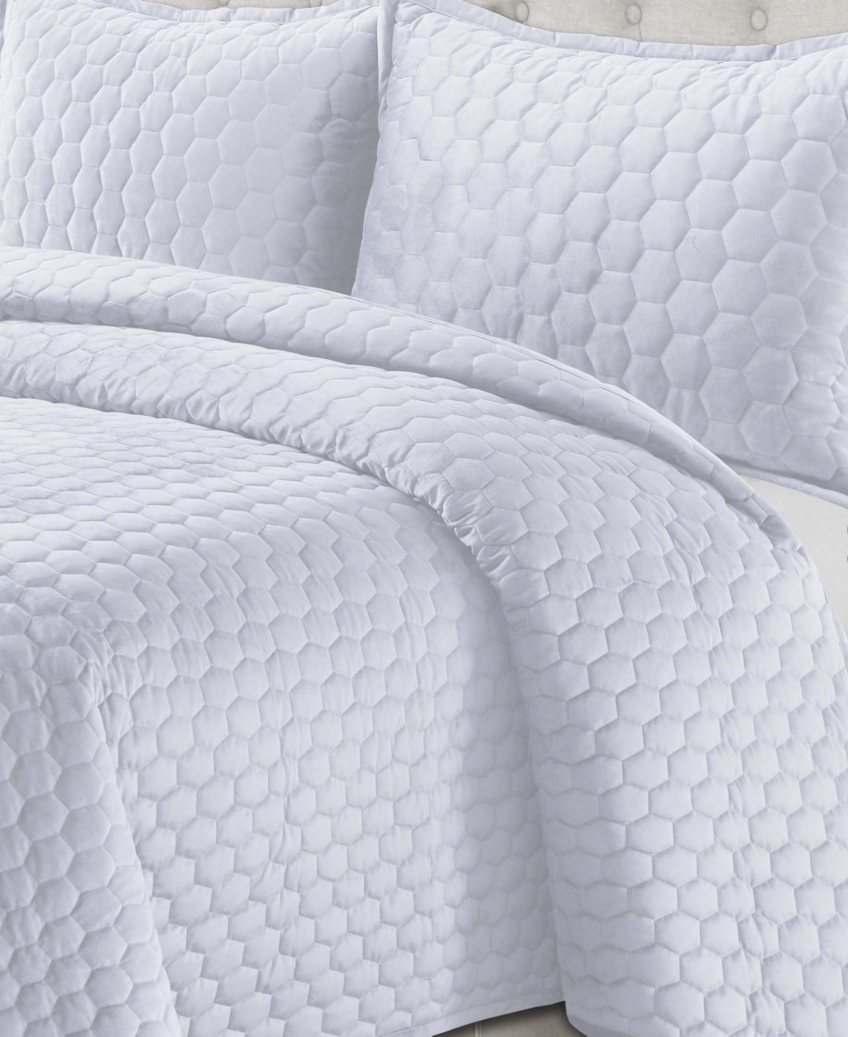 Tribeca Living Lugano Honeycomb Velvet Oversized Solid 2 Piece Quilt Set, Twin In White