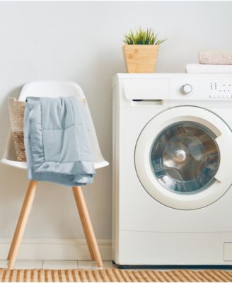 Windom Lightweight Down Alternative Satin Trim Blanket, Full/Queen