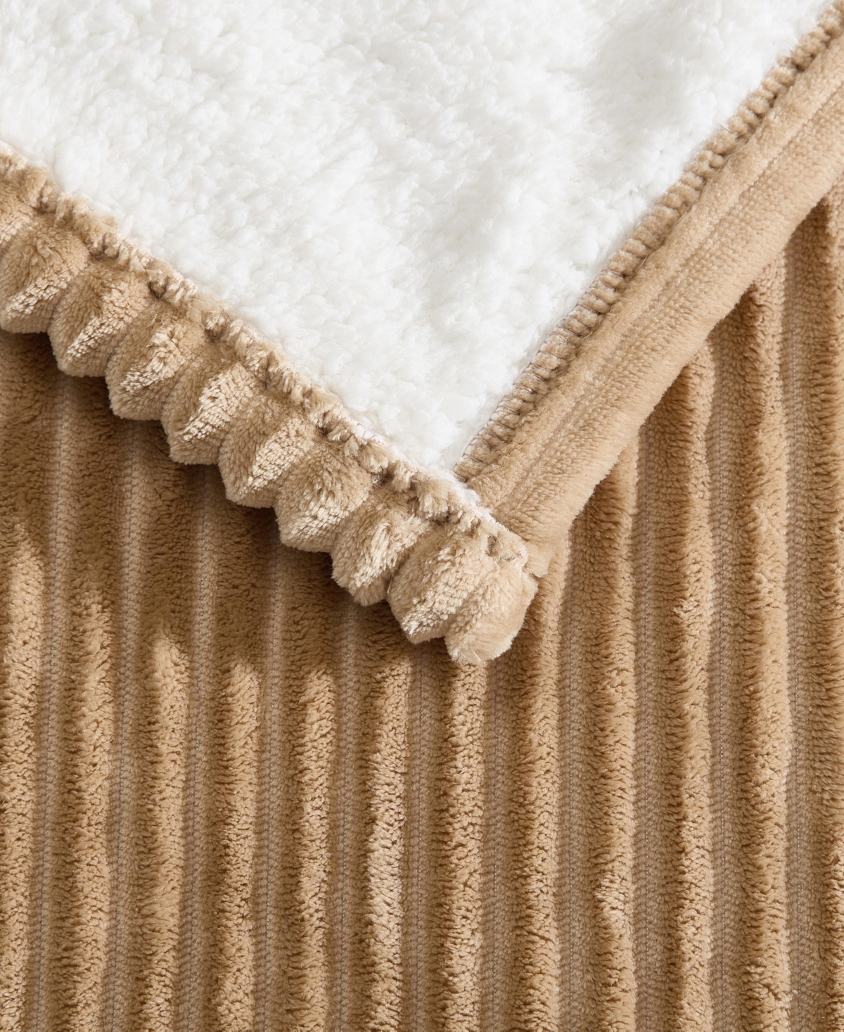 Eddie Bauer Mountain Valley Ribbed Plush Heated Throw, 70" X 50" In Brown