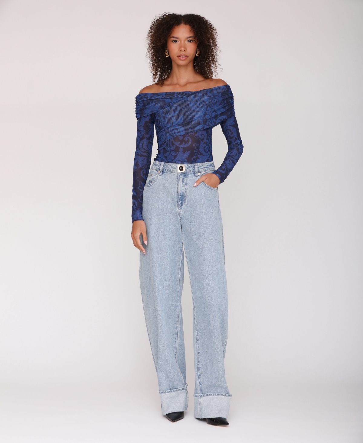 Avec Les Filles Women's Off-the-shoulder Bodysuit Top In Blue