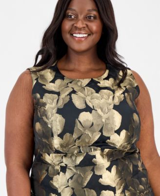 Plus Size Metallic Floral Jacquard Sheath Dress