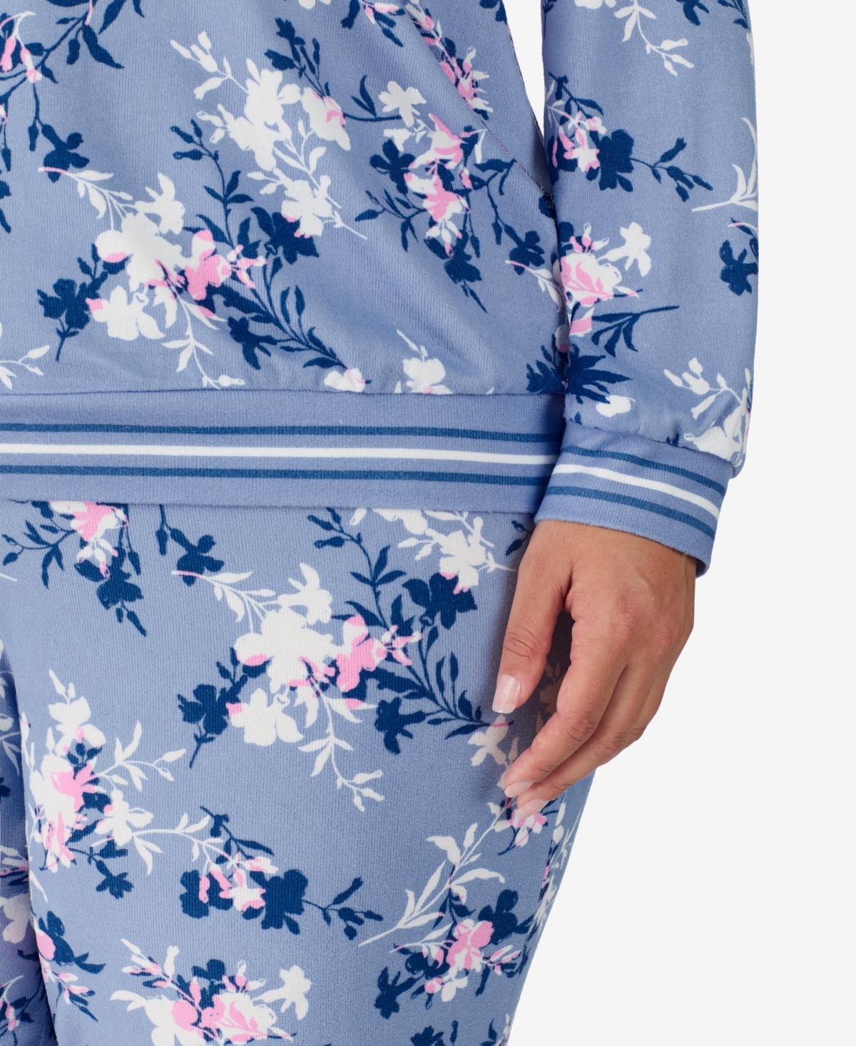 Ellen Tracy Plus Size 2-piece Long Sleeve Top And Pants Pajama Set In Blue