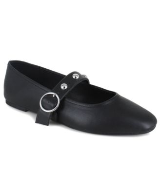 Kenneth Cole Reaction