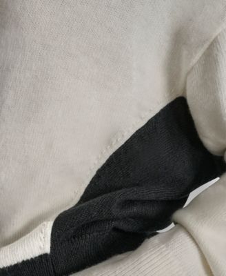 Women's Colorblock Turtleneck Sweater