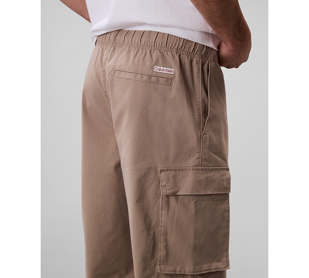 Calvin Klein Men's Straight Fit Cargo Pants In Brown