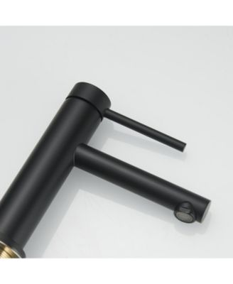 Single Hole Single-Handle Bathroom Faucet in Matte Black