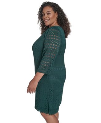 Plus Size Lace 3/4-Sleeve Shift Dress