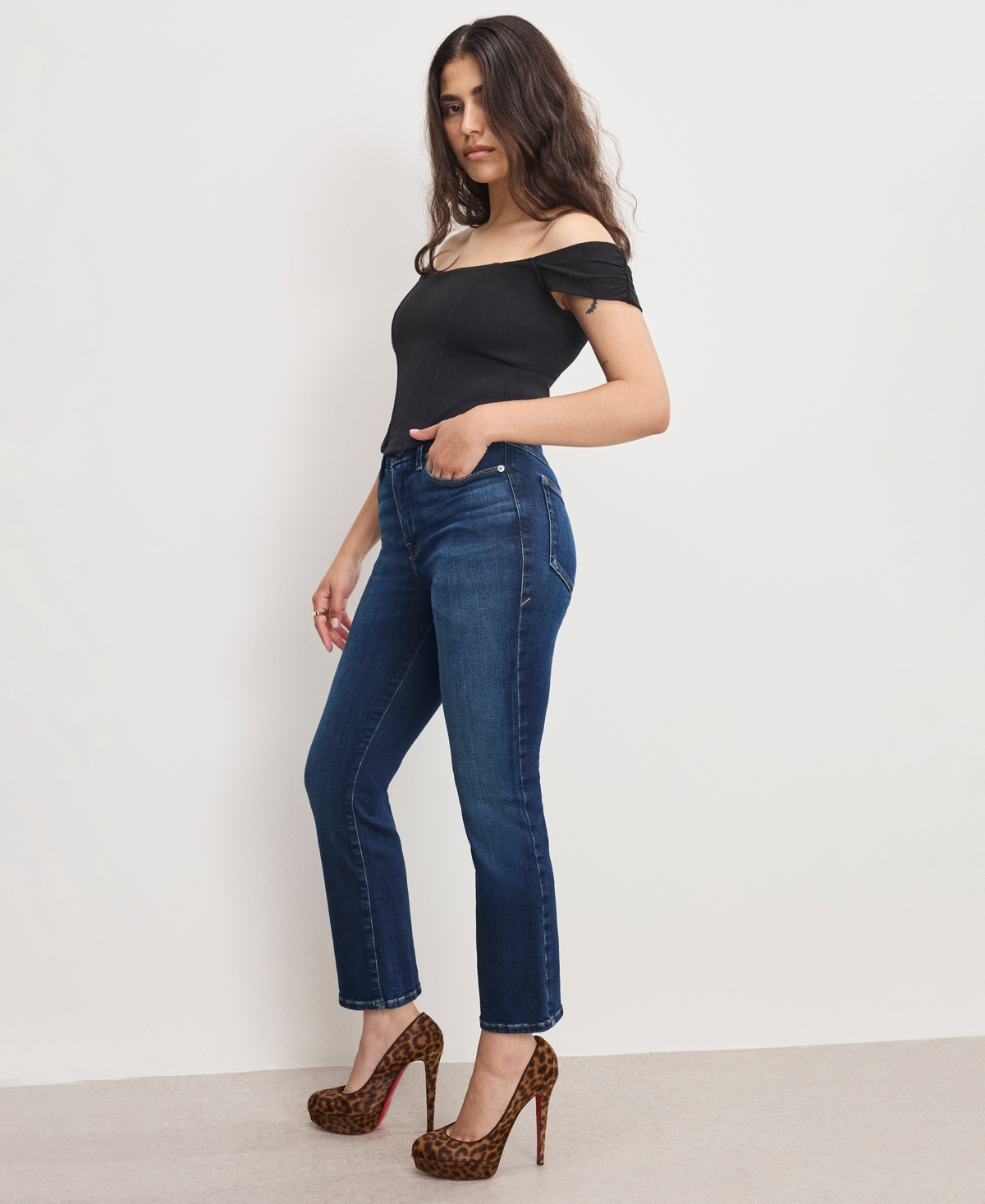 Good American Petite Dolly Jolean Mid Rise Jeans In Blue