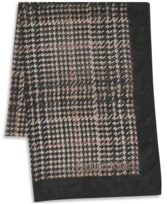 Women's Houndstooth Print Wrap