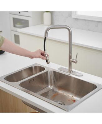 Single Handle Pull-Down Sprayer 1 Spray High Arc Kitchen Faucet With Deck Plate in Brushed Nickel