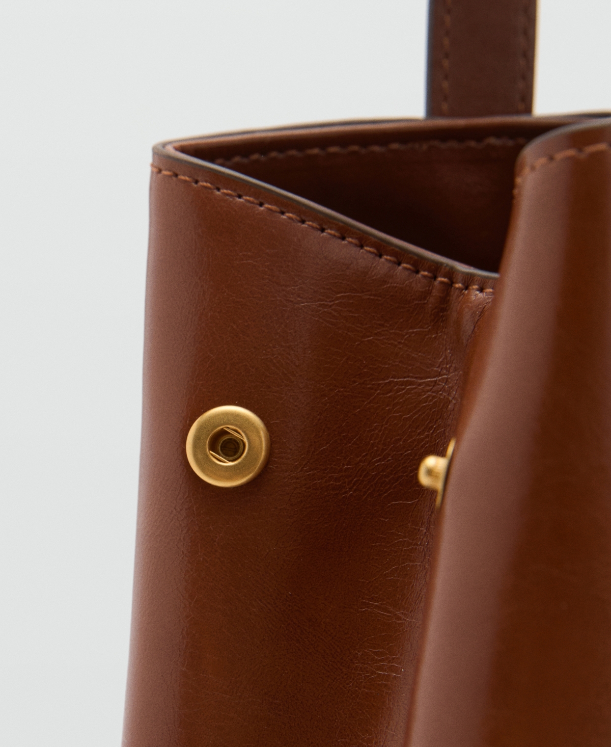 Mango Women's Hook Fastener Large Shoulder Bag In Brown