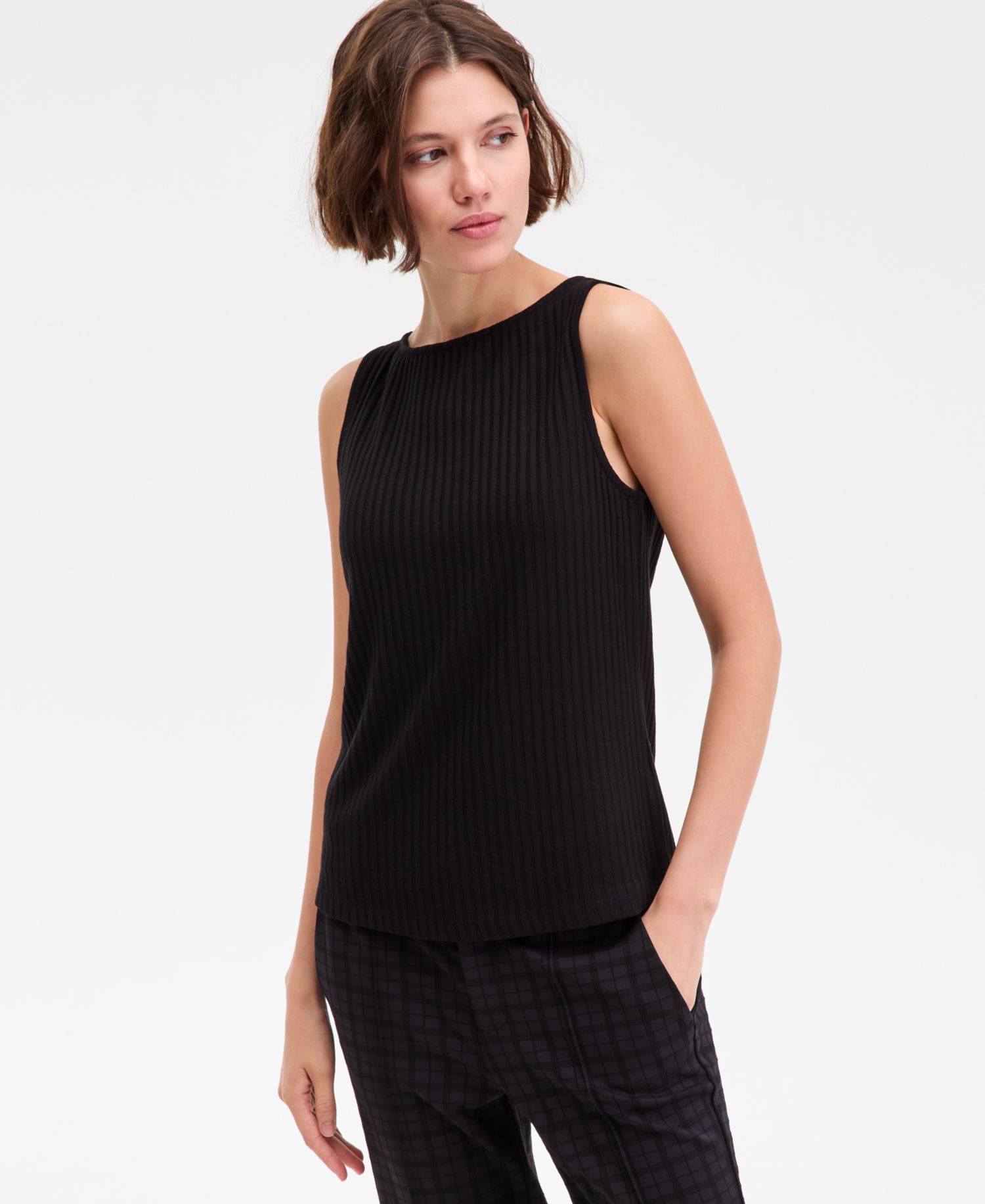 Women's Sleeveless Boat Neck Rib Knit Top