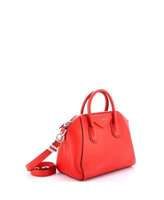 Medium Antigona Bag Leather
