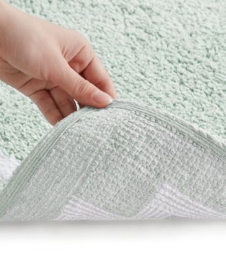 Evan Tufted Cotton Bath Rug, 24" x 40"