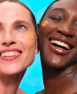 FR&Eacute; Glow Me + Lightweight Tinted Moisturizer SPF 30, 1.69oz.