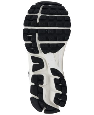 Big Kids Vomero 5 Casual Sneakers from Finish Line