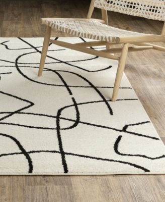 Quinn QUI12 5' x 8' Area Rug