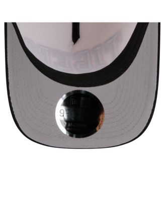 Men's Cream/Navy Detroit Tigers Sided Corduroy 9FORTY A-Frame Adjustable Hat