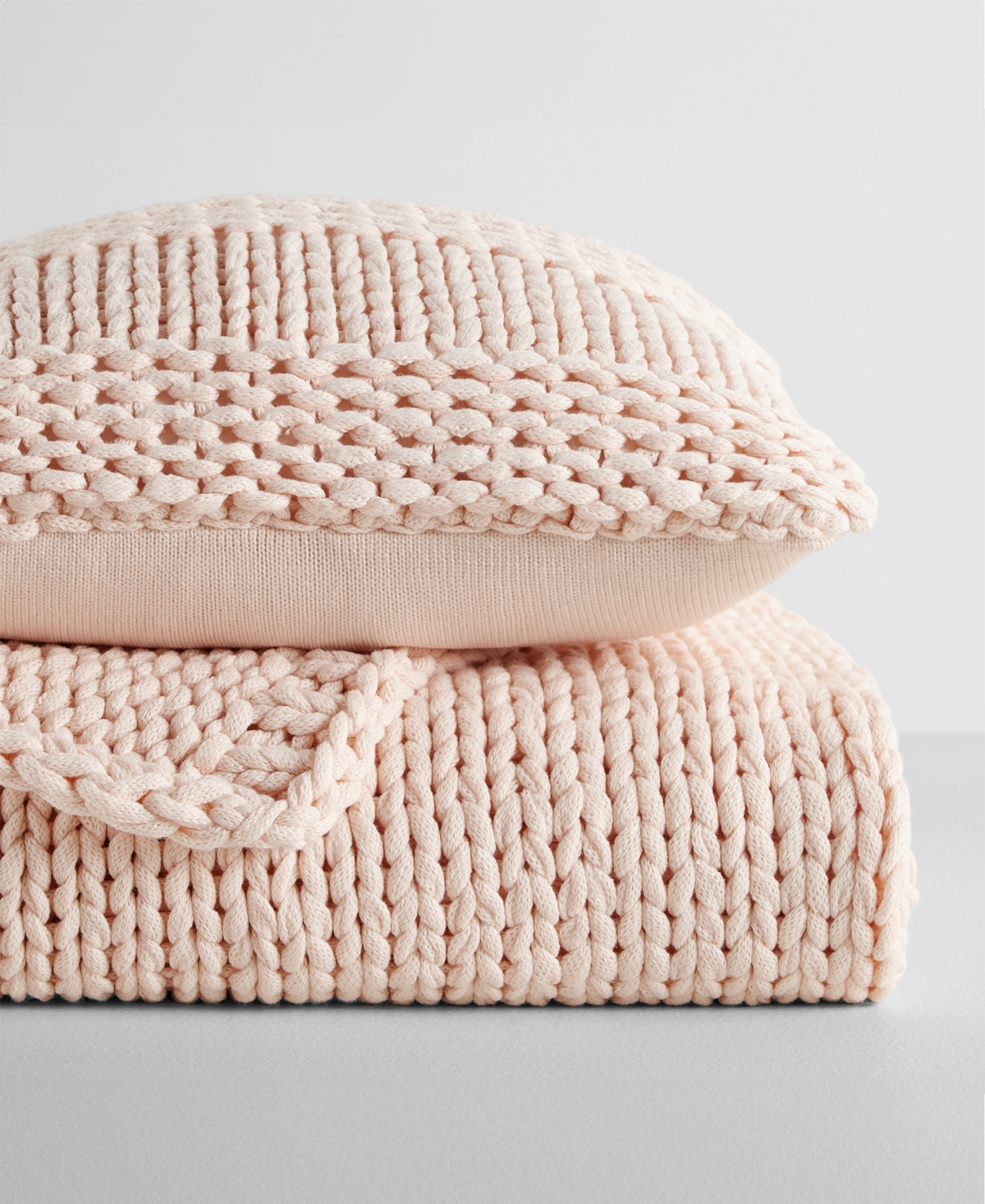Ienjoy Home Chunky Blanket And Decor Pillow Bundle, 21" X 21" In Pink